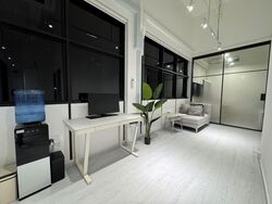 Arcsphere (D14), Office #572111671